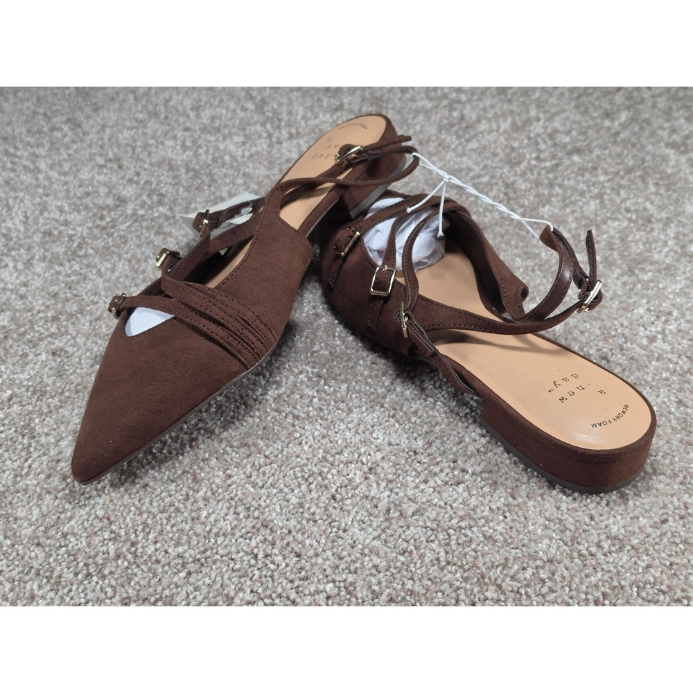 A New Day Brown Twiggy Buckle Strap Pointed Toe Slingback Flats Memory Foam 7.5 - Picture 4 of 6